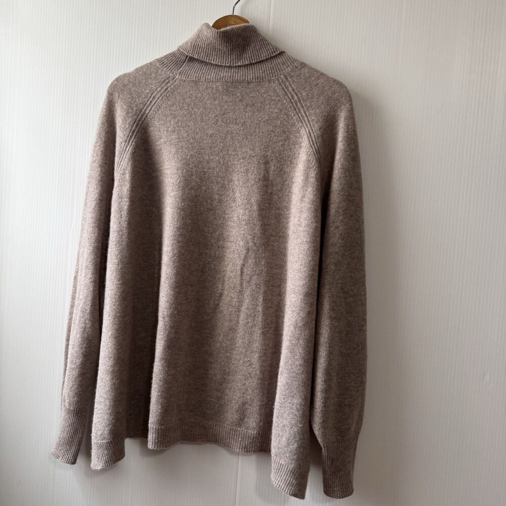 360 Cashmere Women Pullover Turtleneck 100% Cashmere Sweater Light Brown Sz L - Picture 8 of 13